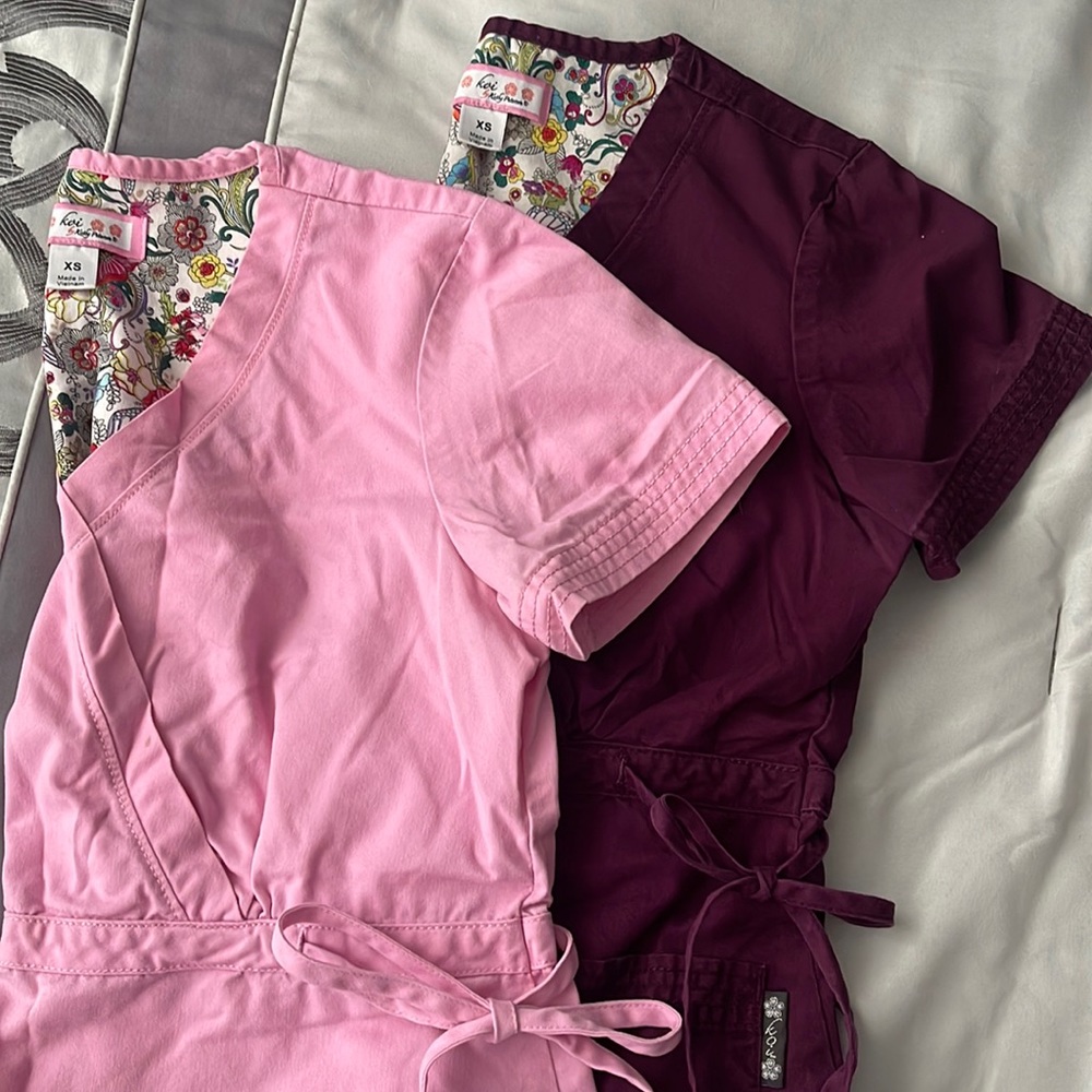Koi scrub tops size XS